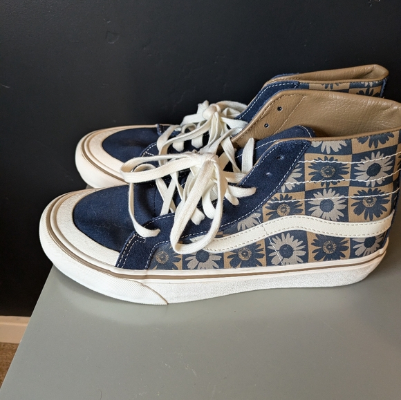 Vans Flower Sneakers - Picture 4 of 5